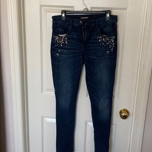 4 pair of Express jeans